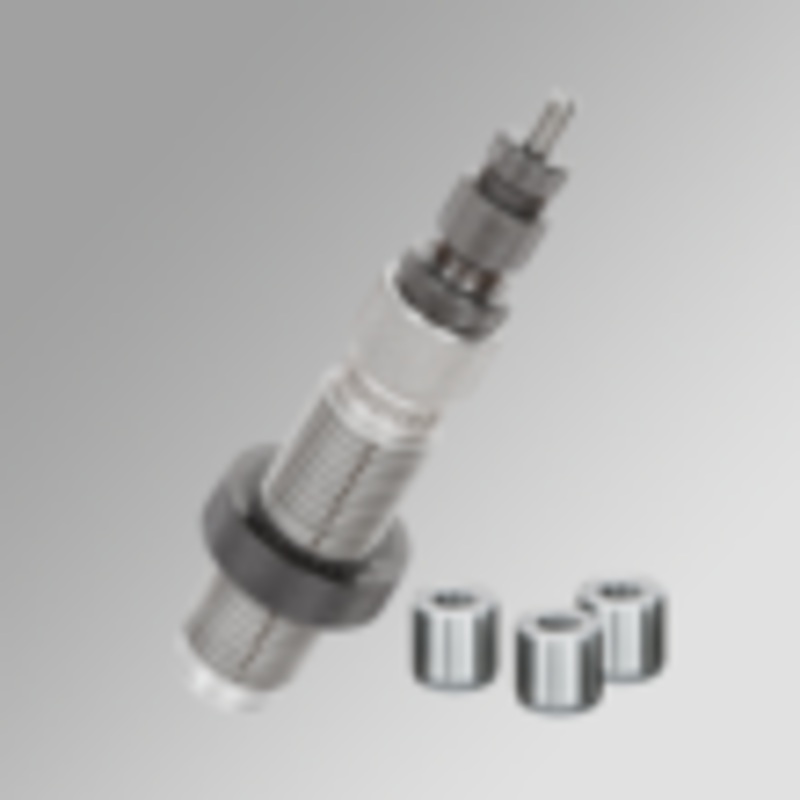 Plus514 14 R5 7520C 8 256 CRM